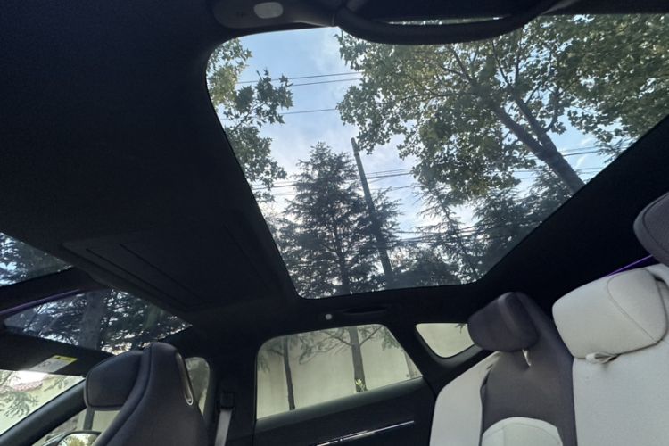 Used  12 2025 Ultra Extended-Range Edition
