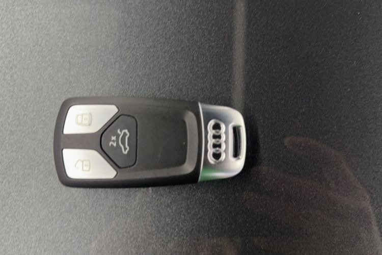 Used Audi A4L 2022 40 TFSI Fashion Dynamic Model