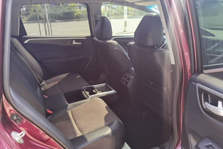 Used Honda Jade 2017 1.8L automatic Comfort version 5 seats