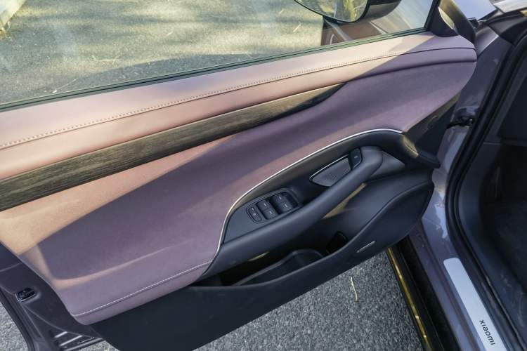 Used  SU7 2024 Rear-Drive Ultra-Long Range Advanced Pro-Level Intelligent Driving Version
