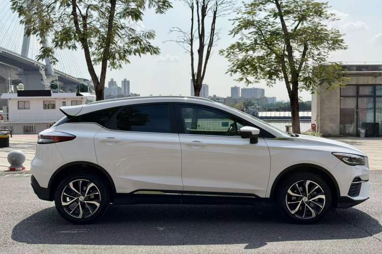 Used Geely Auto Emgrand S 2022 1.4T CVT Crossover Player Edition
