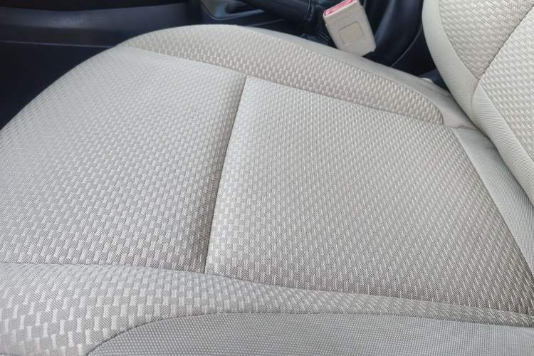 Used Ford Escort 2015 1.5L Manual Comfort Model
