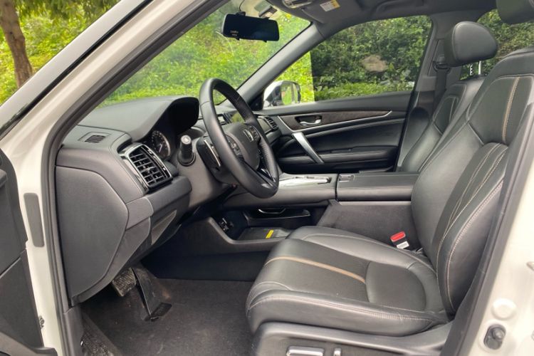 Used Honda UR-V 2020 370TURBO Two-Wheel Drive Luxury Edition
