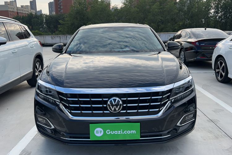 Used Volkswagen Passat 2020 Revised Version 330TSI Luxury Edition China VI Standard
