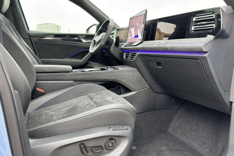 Used Volkswagen Tiguan L 2024 PRO 380TSI Four-Wheel Drive R-Line Prestige Edition
