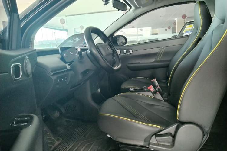 Used Chery Little Ant 2024 Youth Edition 321 km Range Cool Love Version 29.23 kWh
