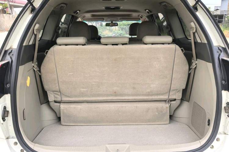 Used BYD M6 2015 2.4L Automatic Prestige Edition
