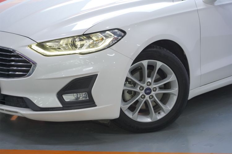 Used Ford Mondeo 2018 EcoBoost 180 Smart Control Fashion Model China VI Standard
