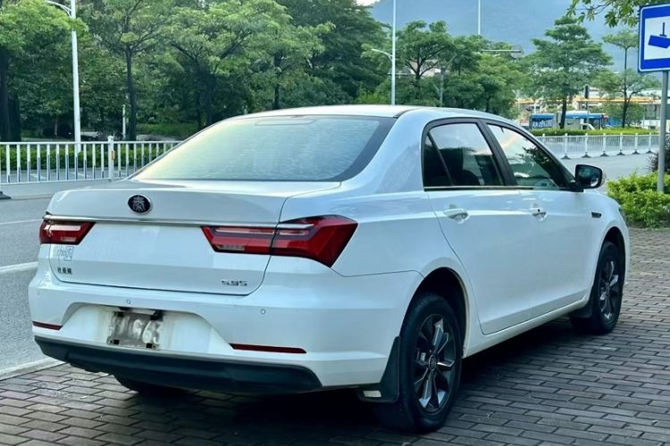 Used BYD Qin 2019 1.5L Automatic Luxury Version
