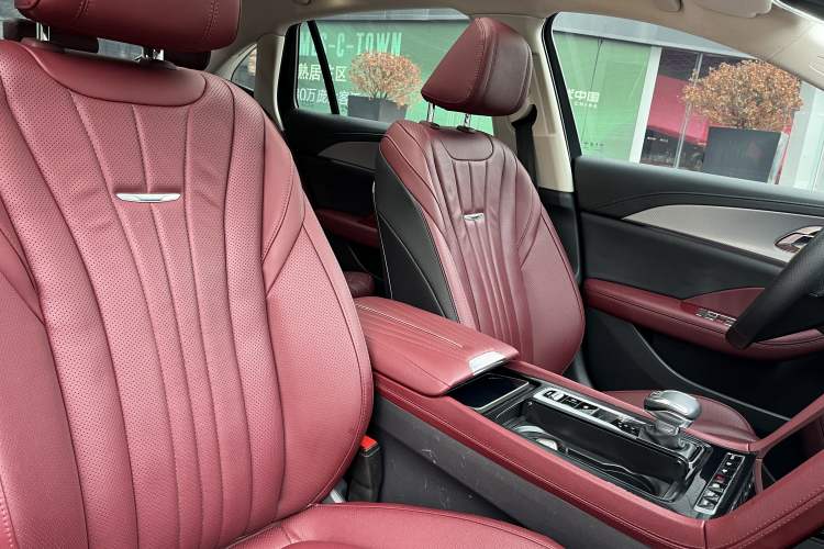 Used Hongqi H5 2024 2.0T Automatic Smart Connect Flagship Edition
