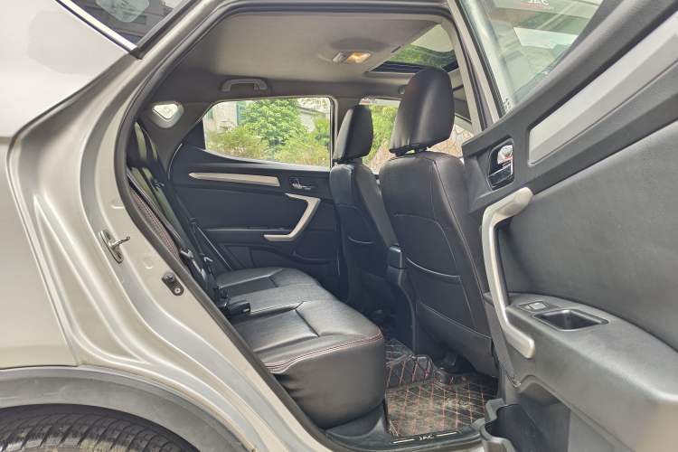 Used  Refine S3 2016 1.5L CVT Luxury Smart Premium Edition
