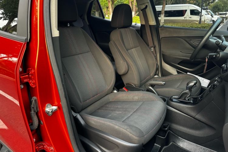 Used Buick Encore 2017 18T Automatic Two-Wheel Drive Urban Leading Model
