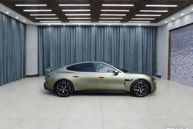 Used  SU7 2024 Rear-Drive Ultra-Long Range Advanced Pro-Level Intelligent Driving Version