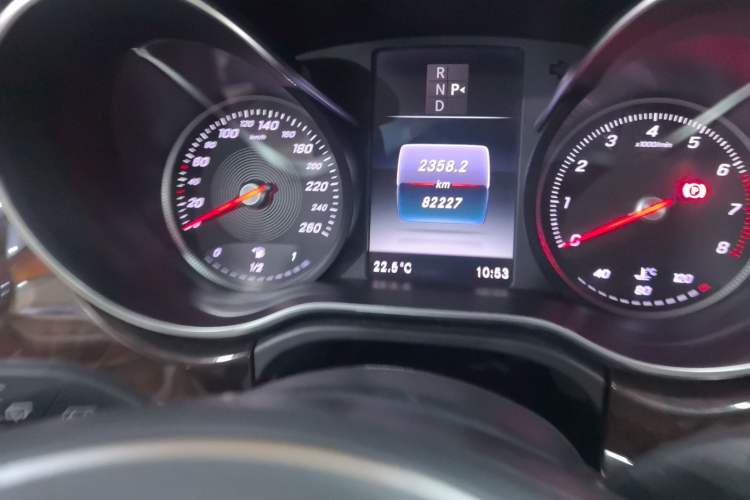 Used Mercedes-Benz V-Class 2016 V 260 Prestige Edition
