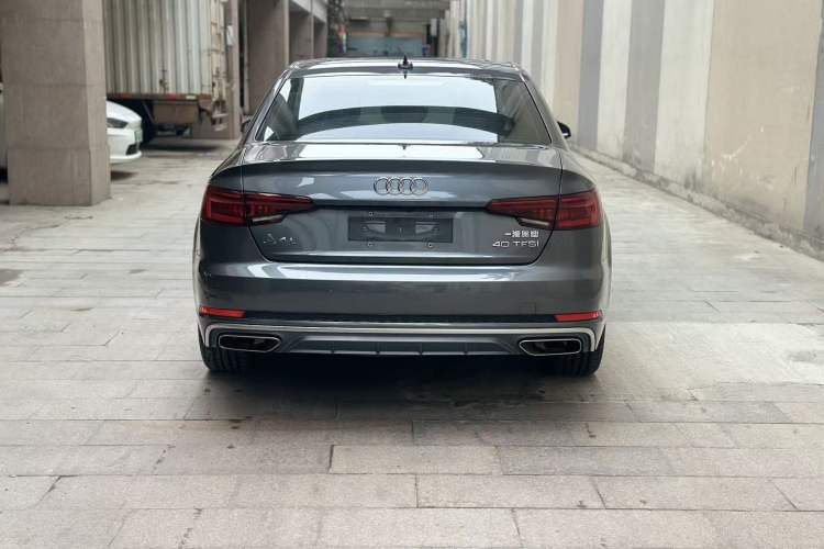 Used Audi A4L 2019 40 TFSI Fashion Edition China VI Emission Standard
