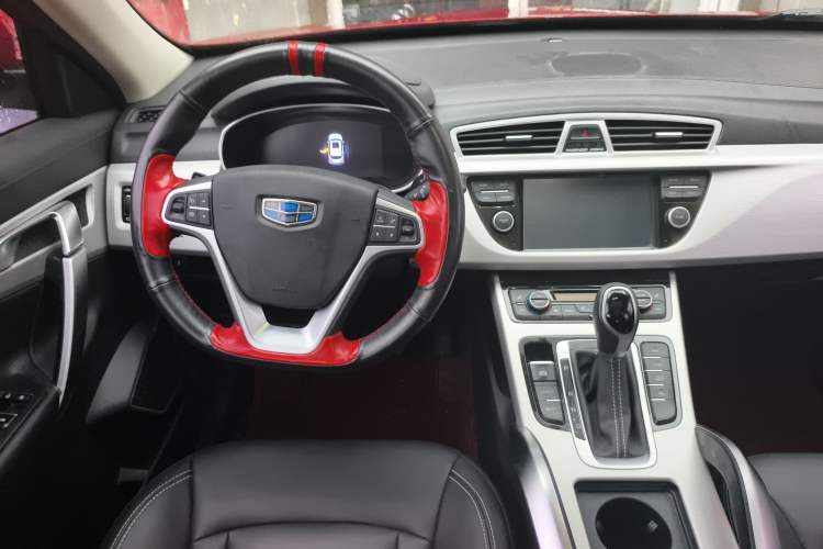 Used Geely Auto Emgrand X7 Sport 2018 1.8TD Automatic Two-Wheel Drive Smart Connect 4G Internet Edition
