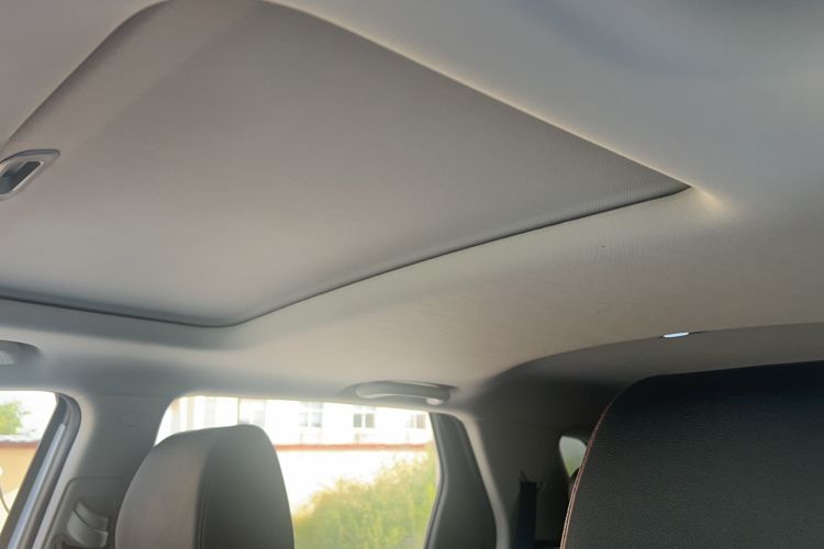 Used Changan CS55 2018 1.5T Automatic Colorful Edition China V Standard
