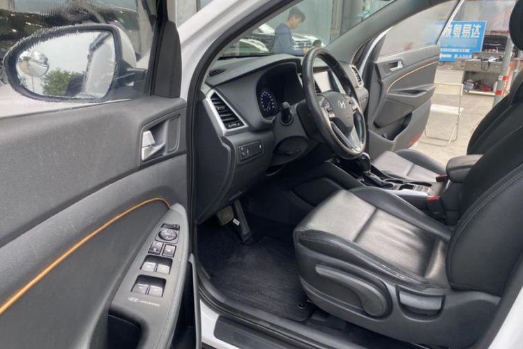 Used Hyundai Tucson 2015 1.6T Dual-Clutch Two-Wheel-Drive Smart Model
