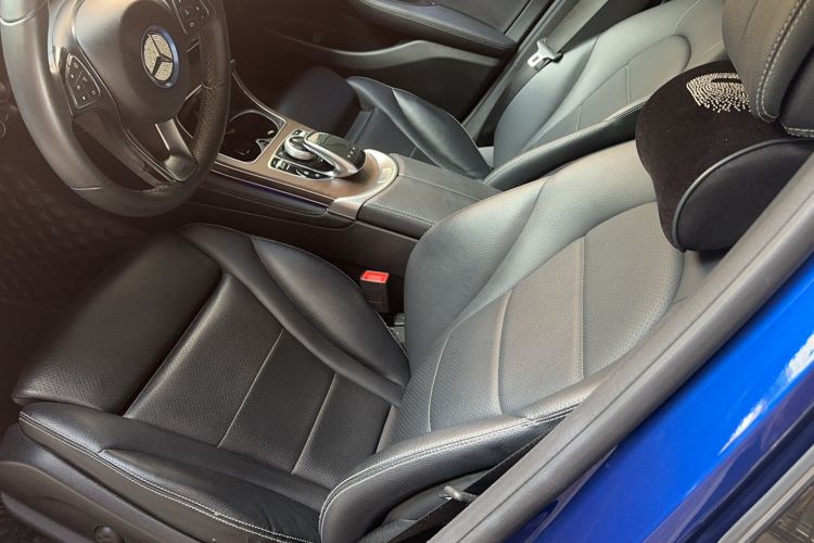 Used Mercedes-Benz GLC 2016 GLC 300 4MATIC Dynamic Model
