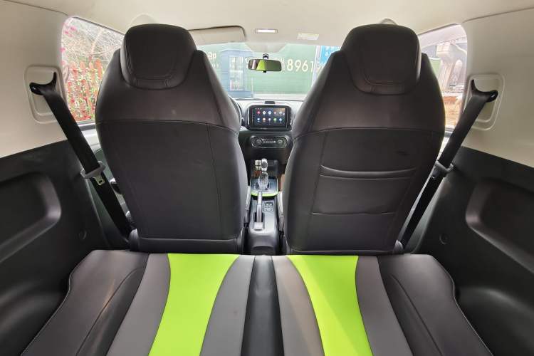 Used Roewe Clever 2021 302 km New Four-Seater Super-Efficient Version