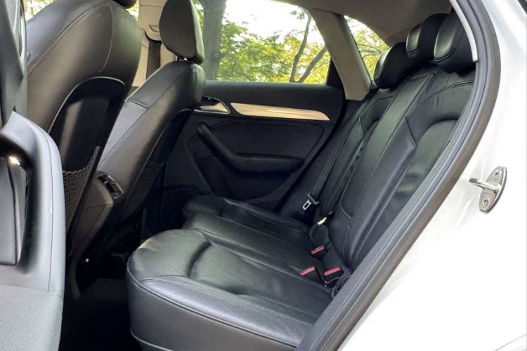 Used Audi Q3 2015 35 TFSI quattro Technology Edition
