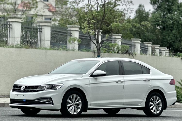 Used Volkswagen Bora 2020 1.5L Automatic Elite Version
