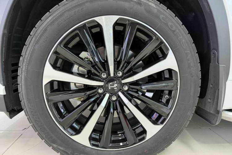 Used Toyota Crown Land Cruiser 2023 2.5L HEV Four-Wheel Drive Luxury Edition
