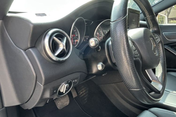 Used Mercedes-Benz CLA 2016 Refreshed CLA 200 Sport Edition
