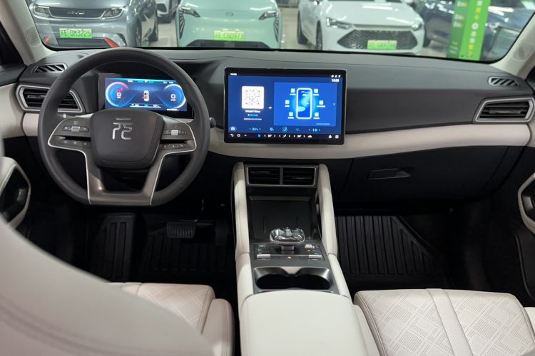 Used BYD Yuan UP 2024 401KM Leading Edition