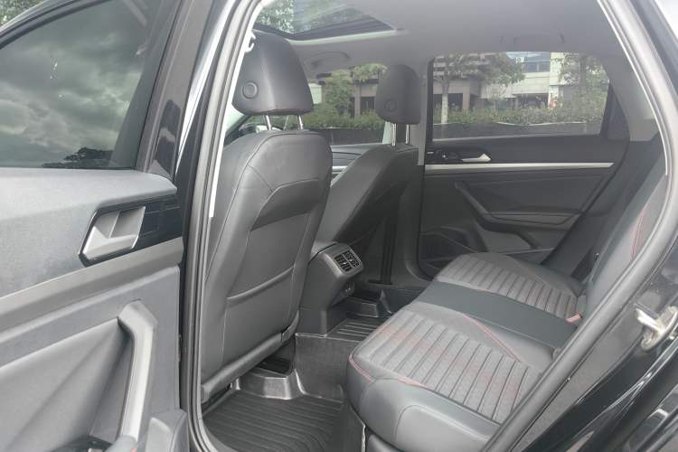 Used Volkswagen Lavida 2024 300TSI DSG Starry Sky Deluxe Edition
