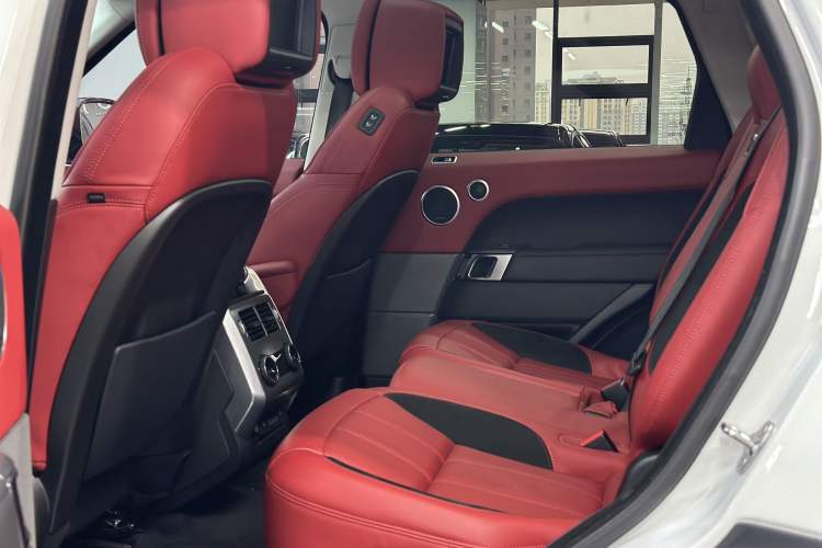 Used Land Rover Range Rover Sport 2020 3.0 L6 HSE DYNAMIC