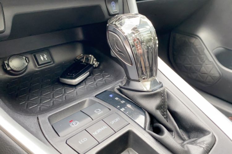 Used Toyota Wildlander 2022 2.0L CVT Two-Wheel Drive Luxury PLUS Edition
