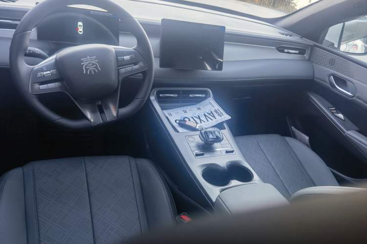 Used BYD Qin PLUS 2025 DM-i Smart Drive 55KM Leading Model
