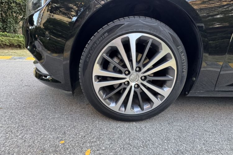 Used Buick Regal 2019 28T Luxury Edition China VI
