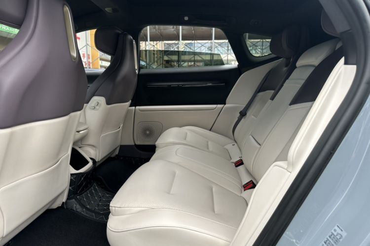 Used  12 2023 650 Three-Laser Four-Wheel Drive Performance Edition
