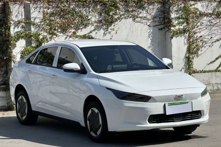 Used Geometry A 2024 410KM Travel Edition
