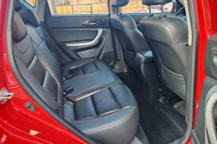 Used Changan CS35 2016 1.6L Automatic Luxury Model China IV Standard