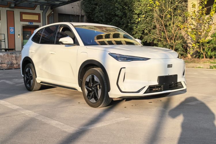 Used  E5 2024 440km Exploration Version
