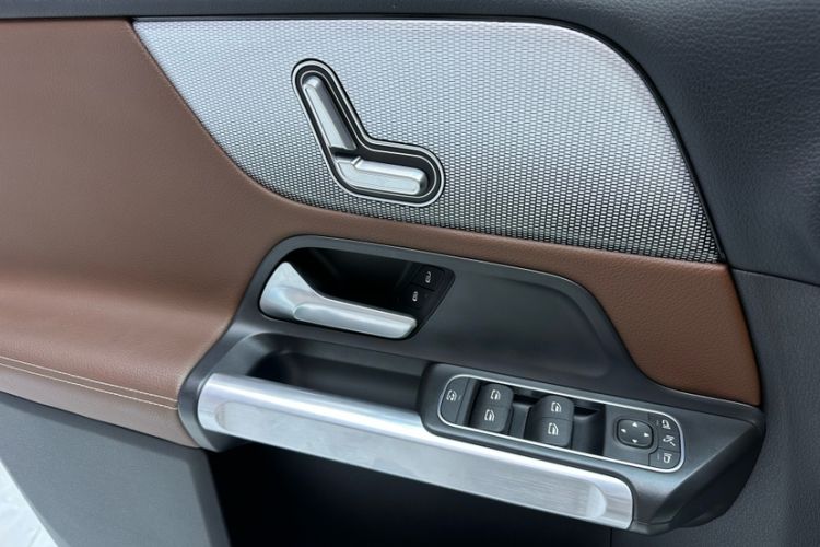 Used Mercedes-Benz GLB 2022 Second Facelift GLB 200 Fashion Edition
