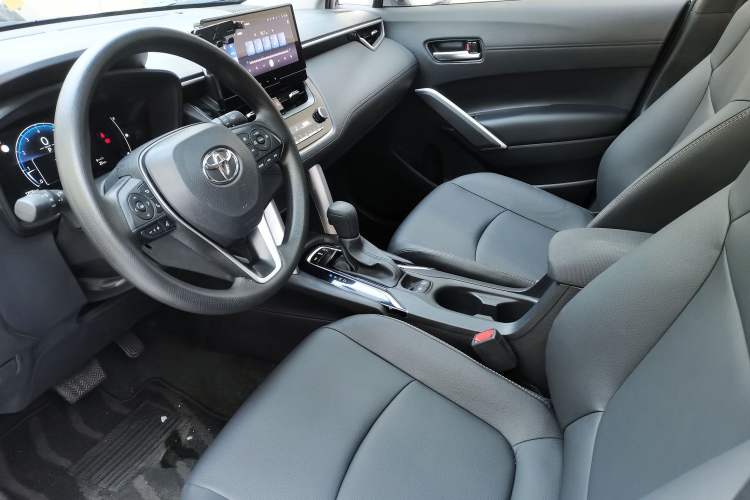 Used Toyota Corolla Cross 2024 2.0L Luxury Edition
