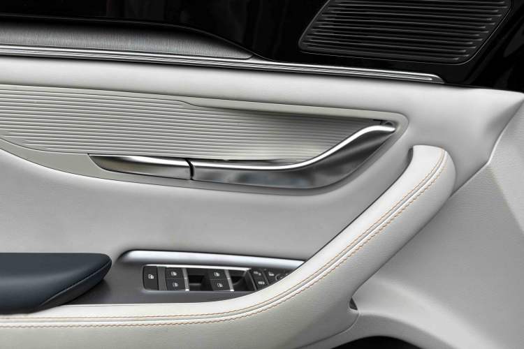 Used BYD Song PLUS New Energy 2024 HONOR Edition DM-i 110km Flagship Model
