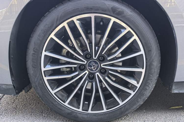 Used BYD Han 2022 DM-i 121KM Luxury Model