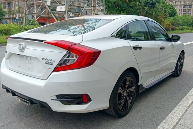 Used Honda Civic 2019 220TURBO CVT Dynamic Edition China VI Emission Standard
