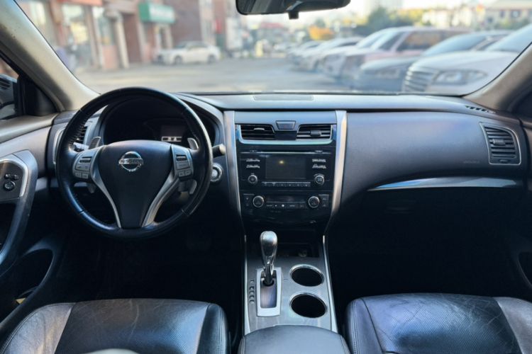 Used Nissan Teana 2013 2.5L XL Leading Edition
