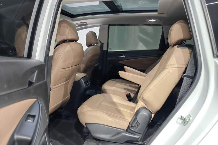 Used Buick GL6 2021 323T Mild Hybrid Connect Luxury Model
