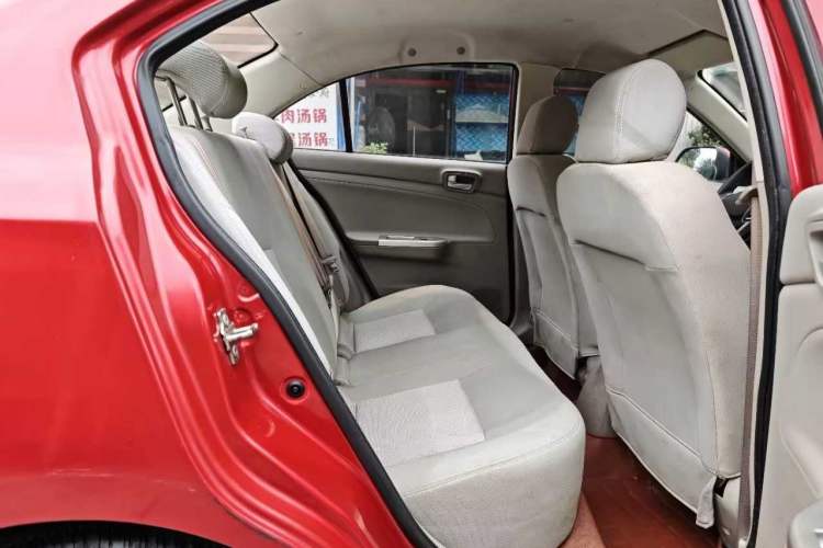 Used Changan Alsvin V3 2015 1.4L Manual Meiruan Model China V Standard
