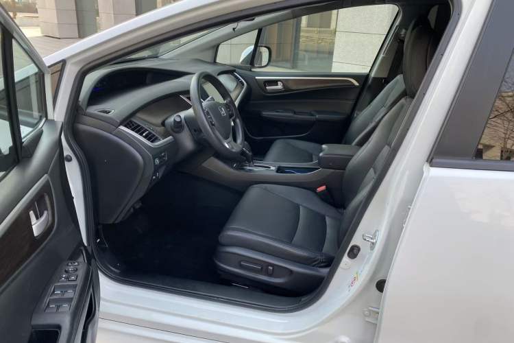 Used Honda Jade 2016 1.8L CVT Luxury Edition 5-seater
