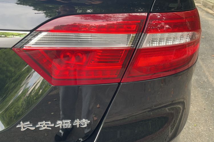 Used Ford Taurus 2018 EcoBoost 245 Premier Edition China V Standard
