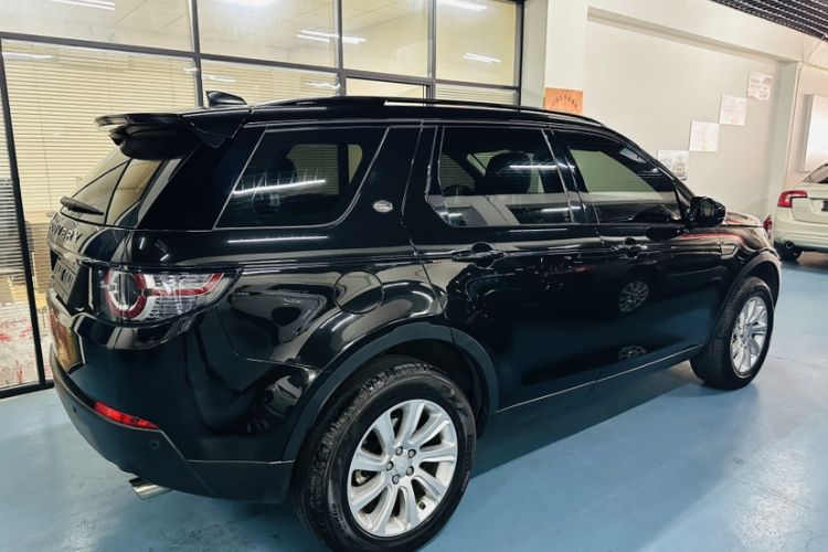 Used Land Rover Discovery Sport 2017 2.0T SE
