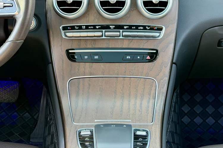 Used Mercedes-Benz GLC 2022 GLC 300 L 4MATIC Dynamic Edition Prestige Model